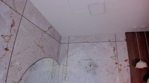 Snapshot of haylenpark chatting on 10.08.25 haylenpark online show from 10.08.25