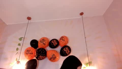 Snapshot of haylenpark chatting on 10.20.25 haylenpark online show from 10.20.25