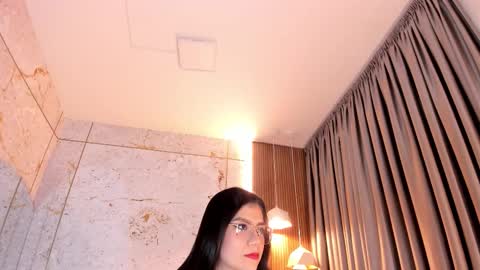 Snapshot of haylenpark chatting on 11.07.25 haylenpark online show from 11.07.25