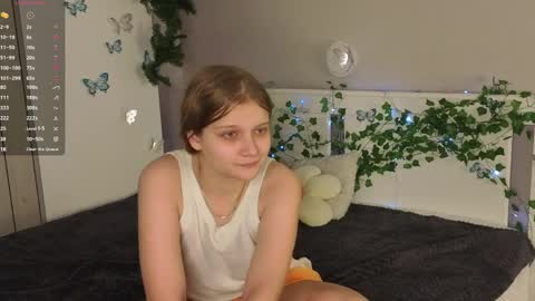 Snapshot of hazeelariel chatting on 04.03.26 Jenny online show from 04.03.26