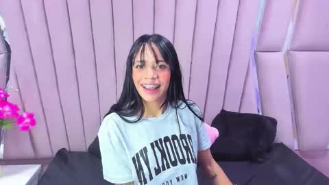 hazel_18_ online show from 11.21.25