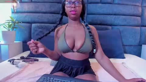 Snapshot of hazel_lanee chatting on 07.20.26 hazel_lanee online show from 07.20.26