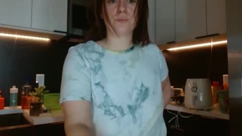 Snapshot of hazel_skye chatting on 10.15.25 Hazel online show from 10.15.25