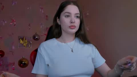 Hazel online show from 12.15.25