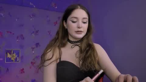 Hazel online show from 01.10.26