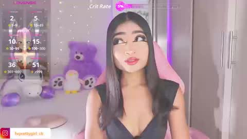 Snapshot of hazelbabee_ chatting on 09.13.25 Lynn online show from 09.13.25