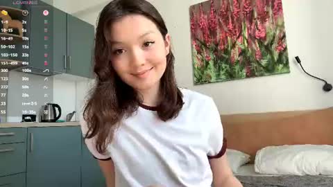 Snapshot of hazelhartshorn chatting on 06.30.26 Kira online show from 06.30.26