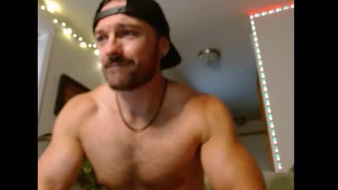 Snapshot of hbdude27 chatting on 10.30.25 RinnDude35 online show from 10.30.25