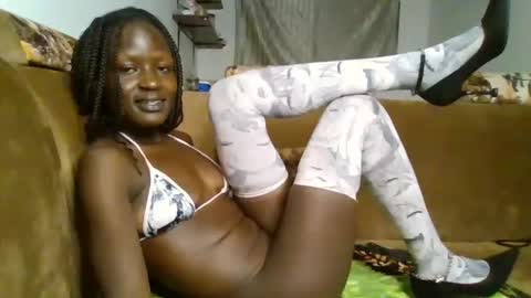 Snapshot of heart_star chatting on 02.09.25 heart_star online show from 02.09.25