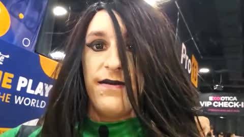 Snapshot of heartmyarc chatting on 10.24.25 HeartMyArc online show from 10.24.25