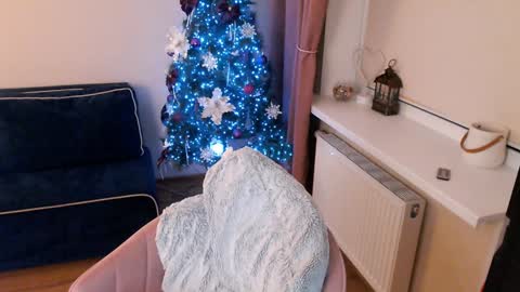 Heaven girl online show from 12.15.24