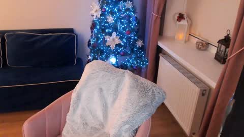 Heaven girl online show from 12.26.24