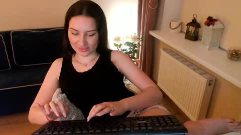 Heaven girl online show from 03.01.25