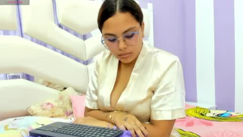 heavenlybump online show from 04.01.26