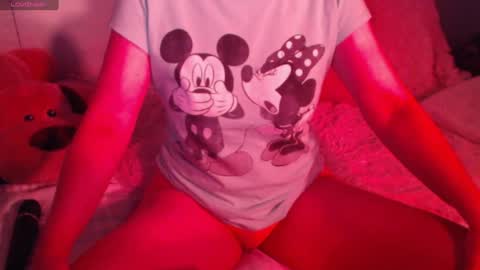 Snapshot of heavenlykiss chatting on 12.11.24 Chani online show from 12.11.24