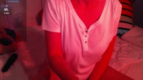 Snapshot of heavenlykiss chatting on 01.14.25 Chani online show from 01.14.25