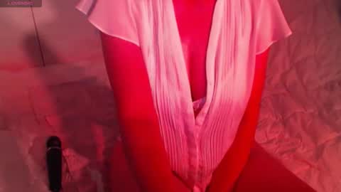 Snapshot of heavenlykiss chatting on 09.18.25 Chani online show from 09.18.25