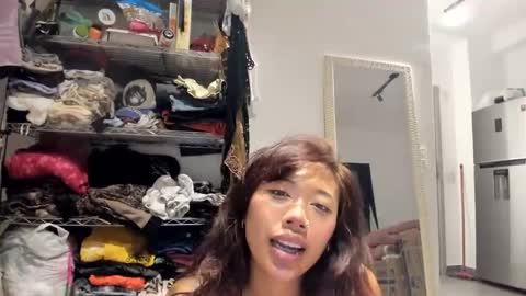 Snapshot of heavenngirlyy444 chatting on 02.03.25 Heaven  online show from 02.03.25