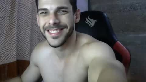 Snapshot of hebarsensei chatting on 11.25.25 hebarsensei online show from 11.25.25