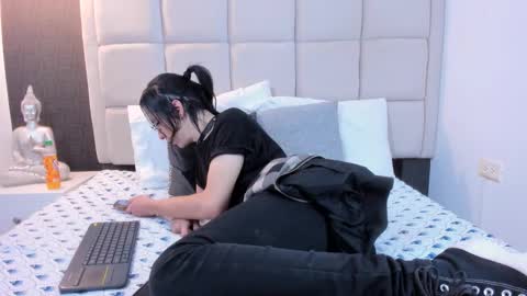 Keira Hecate online show from 03.08.25