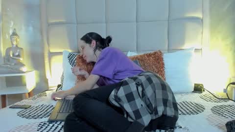 Keira Hecate online show from 02.13.26