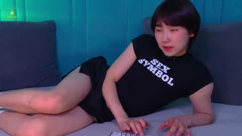 HEEJIN online show from 04.17.26