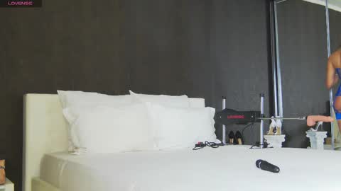 Helen online show from 11.08.25