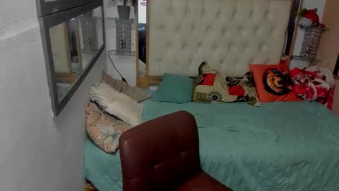 heiker_ online show from 11.17.25