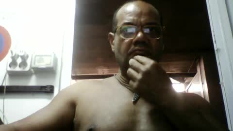 Snapshot of heistt chatting on 06.21.26 Heist Stein online show from 06.21.26