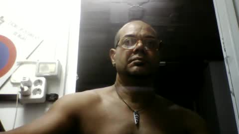Snapshot of heistt chatting on 06.26.26 Heist Stein online show from 06.26.26