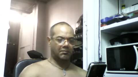Snapshot of heistt chatting on 07.18.26 Heist Stein online show from 07.18.26