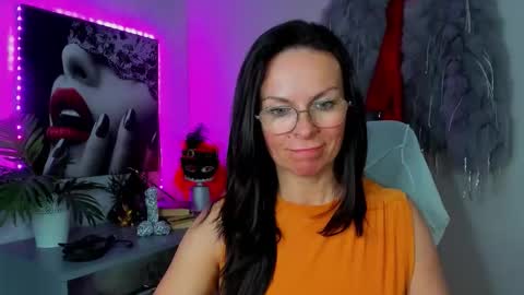 Helen online show from 05.11.26