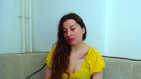 helen_adams_ online show from 12.10.24