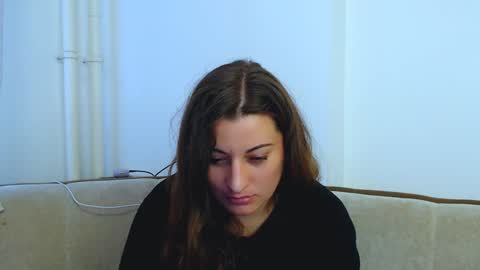 helen_adams_ online show from 01.10.25