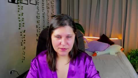 Snapshot of helenahoffmann chatting on 02.18.26 helenahoffmann online show from 02.18.26
