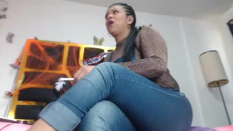 helenahotwet online show from 11.04.25