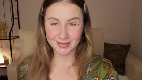 Helen online show from 11.29.25