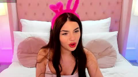 Helen online show from 04.11.26