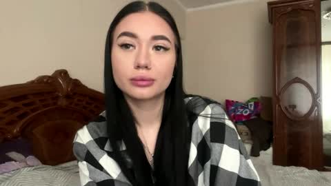 lilian online show from 04.07.26