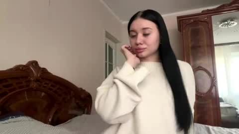 lilian online show from 04.08.26