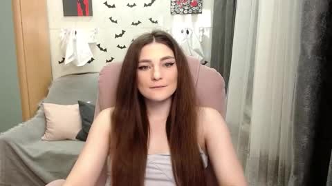 helgamun online show from 10.23.25