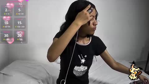 Helia Transfem and Amy online show from 02.23.25