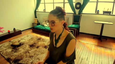 Heliconia online show from 01.18.26