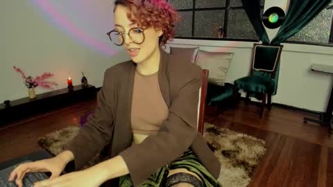 Heliconia online show from 02.21.26