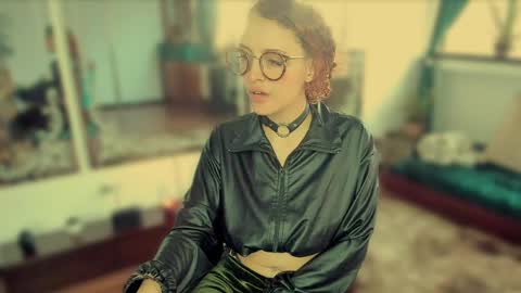 Heliconia online show from 04.19.26