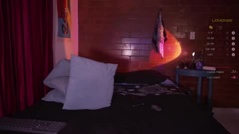 Snapshot of heliero chatting on 01.16.26 Helio online show from 01.16.26