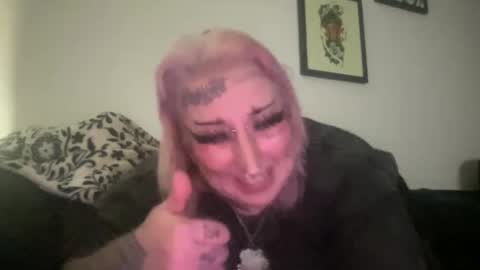 Snapshot of hell0kittyblood chatting on 03.05.25 Bunnie Rotz online show from 03.05.25