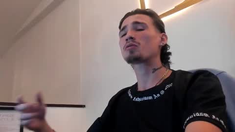Snapshot of hell_boy66 chatting on 05.10.26 Eros online show from 05.10.26