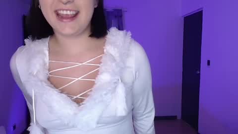 Snapshot of hell_dancer_ chatting on 02.10.25 Lexa online show from 02.10.25