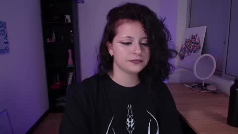 Snapshot of hell_dancer_ chatting on 09.11.25 Lexa online show from 09.11.25